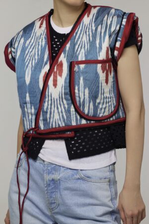Double-sided vest «kamalak»