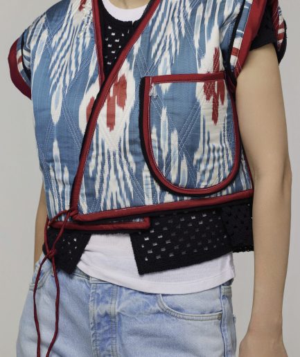Double-sided vest «kamalak»