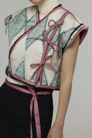 Double-sided vest «kamalak»