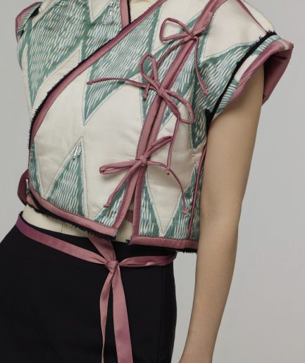 Double-sided vest «kamalak»