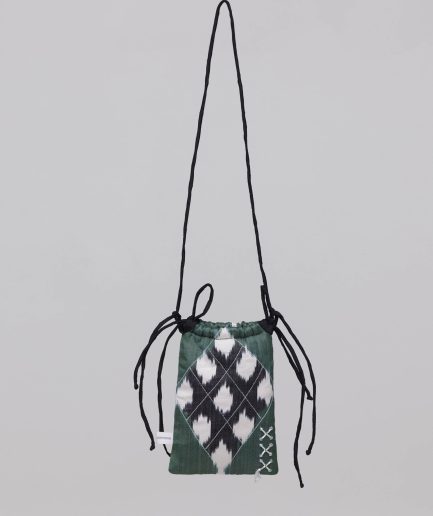 Phone pouch «tomchi»